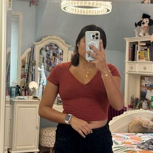 Women’s Burgundy Athleta Workout Top